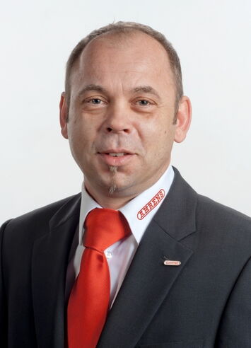 Josef Hödl, Außendiensttechniker für Kaminsanierung